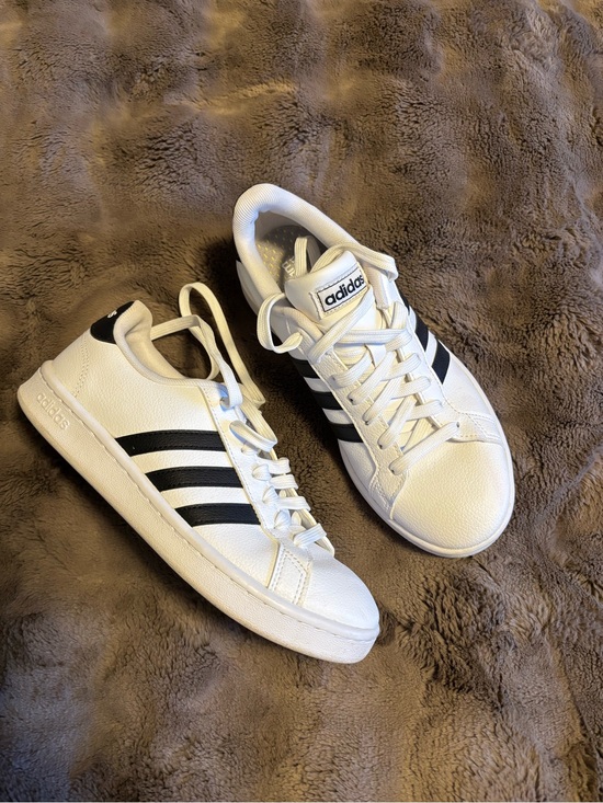 adidas Shoes - ☀️ Adidas ☀️ Grand court sneakers